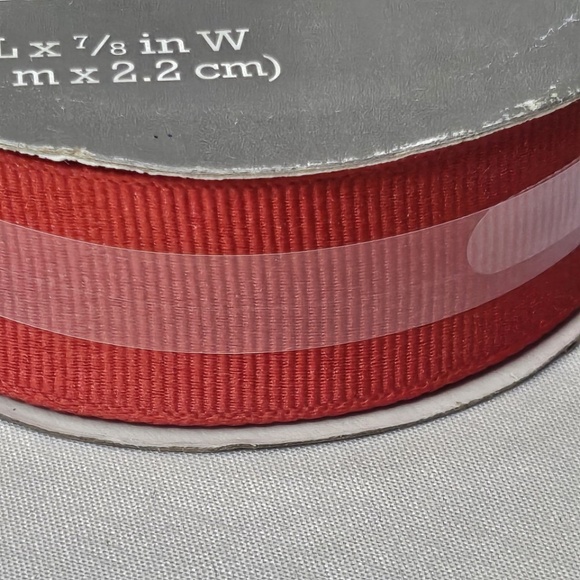New Spritz Red Fabric Gift Wrap Ribbon 7/8" W x 9" L Roll Spool Grosgrain DIY - Picture 3 of 5